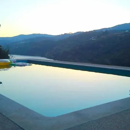 Douro Valley - Casa Do Campo Resende *