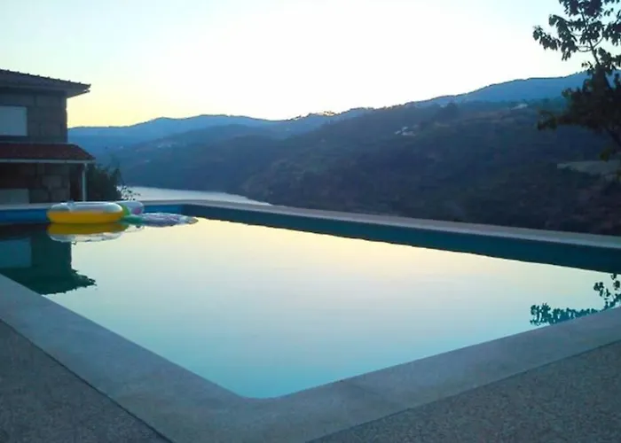 Douro Valley - Casa Do Campo Resende *